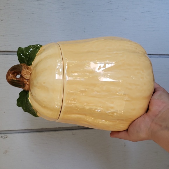 Pumpkin Lidded Jar Hearth and Home Designs - Picture 12 of 12